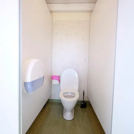 Sandvik Gaesthamn Och Campsite