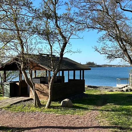 Sandvik Gaesthamn & Kökar